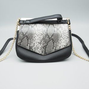 Crossbody Double‎ Sided  Bag Black & White Fashion Nova